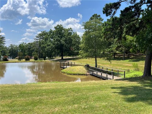 82 Bay Ridge Dr, Dardanelle, AR, 72834-2600 | Card Image