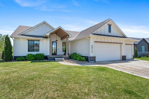 3512 S Lori St, Wichita, KS, 67210-1540 | Card Image