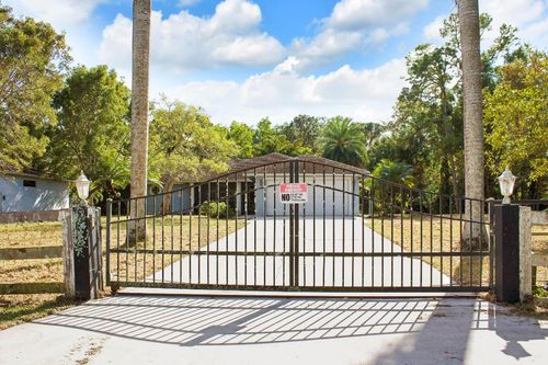 18268 49th St N, Loxahatchee, FL, 33470-2366 | Card Image