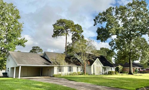 1760 Karen Ln, Beaumont, TX, 77706-2742 | Card Image