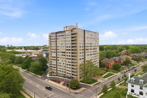 1202-1620 E Broad St, Columbus, OH, 43203-2030 | Card Image