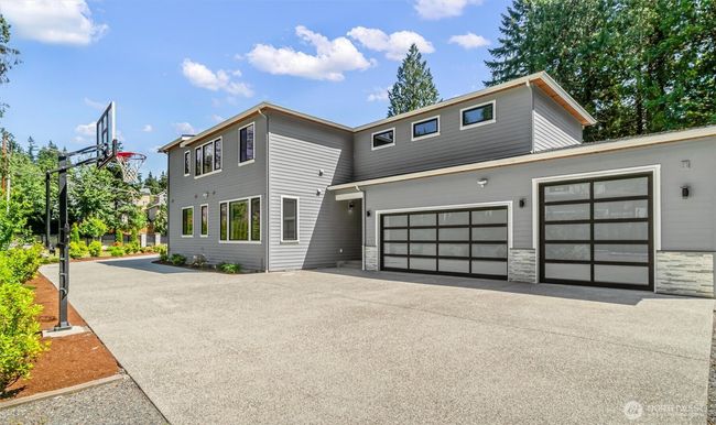23036 35 Th Ave Se, House other with 5 bedrooms, 7 bathrooms and 3 parking in Bothell WA | Image 31