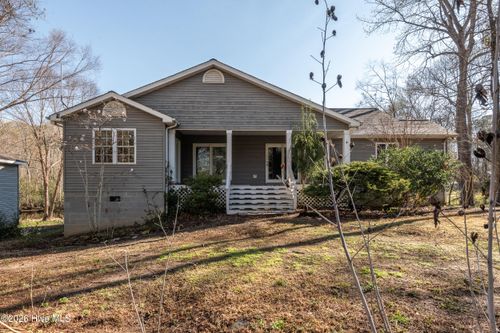 508 Rockfish St, Edenton, NC, 27932-9686 | Card Image