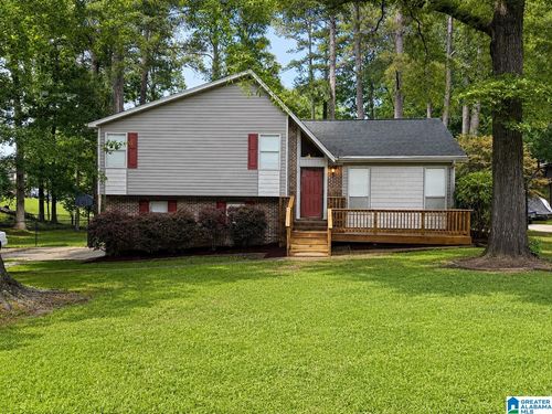 3246 Edenburg Dr, HUEYTOWN, AL, 35023-5776 | Card Image