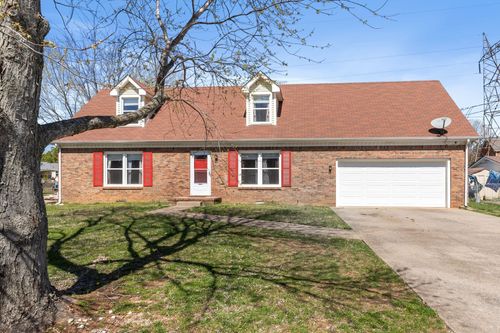 1571 Barrett Dr, Clarksville, TN, 37043-1719 | Card Image