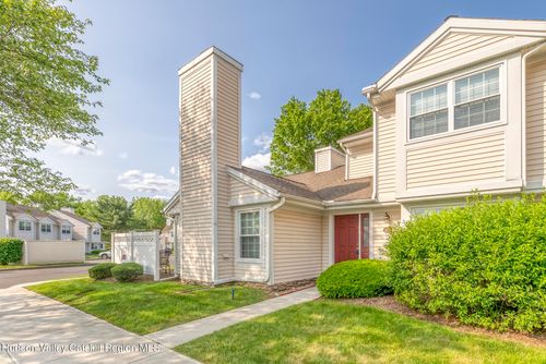 29 Penstock Ln, Lake Katrine, NY, 12449-5236 | Card Image