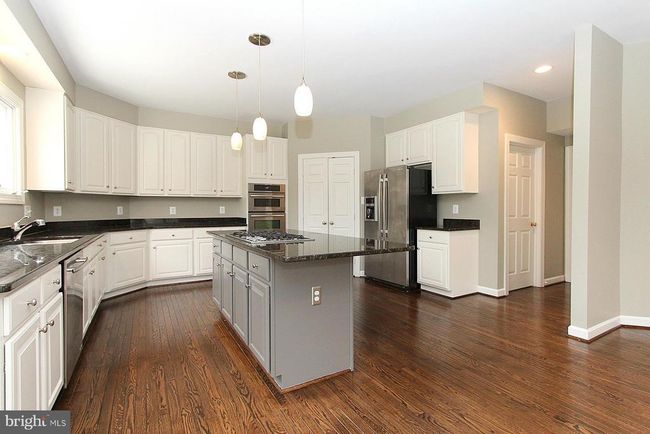 9116 Tetterton Ave, House other with 5 bedrooms, 5 bathrooms and null parking in VIENNA VA | Image 9
