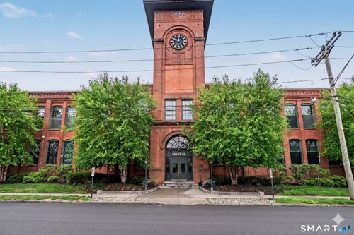 138-25 Grand St, Norwalk, CT, 06851-3523 | Card Image