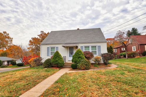 372 Anna Ave, Waterbury, CT, 06708-4834 | Card Image