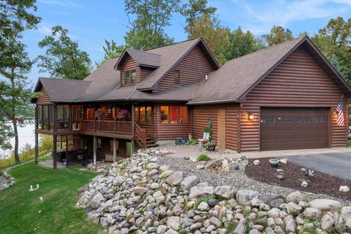 38277 Moccasin Dr, Crosslake, MN, 56442-4109 | Card Image