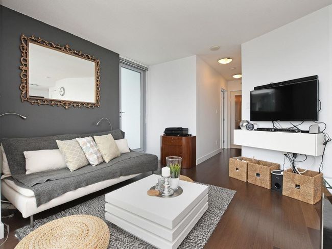 1701 - 1255 Seymour Street, Condo with 2 bedrooms, 2 bathrooms and 1 parking in Vancouver BC | Image 7