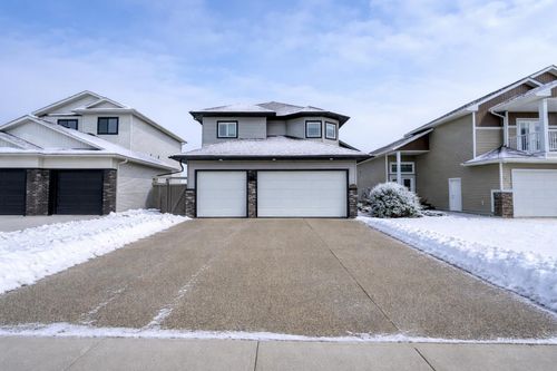 7041 85 St, Grande Prairie, AB, T8X0J3 | Card Image
