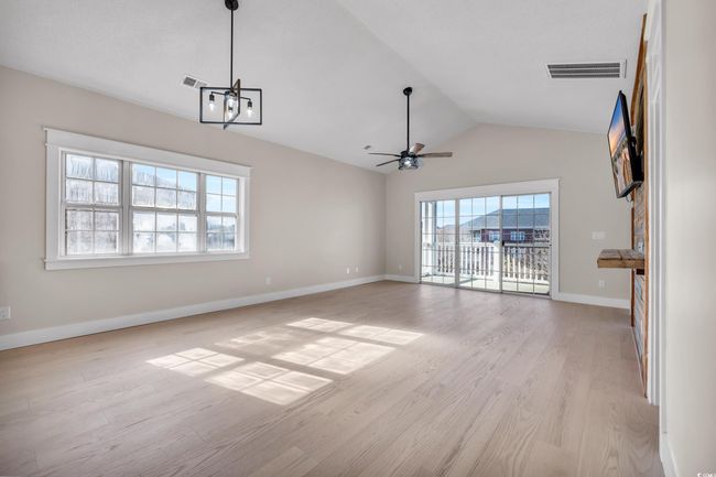 UNIT-301 - 3923 Gladiola Ct, Condo with 2 bedrooms, 2 bathrooms and null parking in Myrtle Beach SC | Image 6