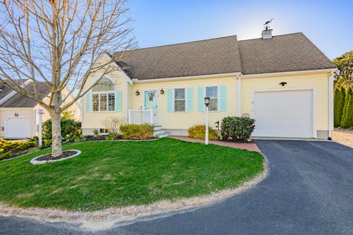 5-549 Center Street, Dennis Port, MA, 02639 | Card Image