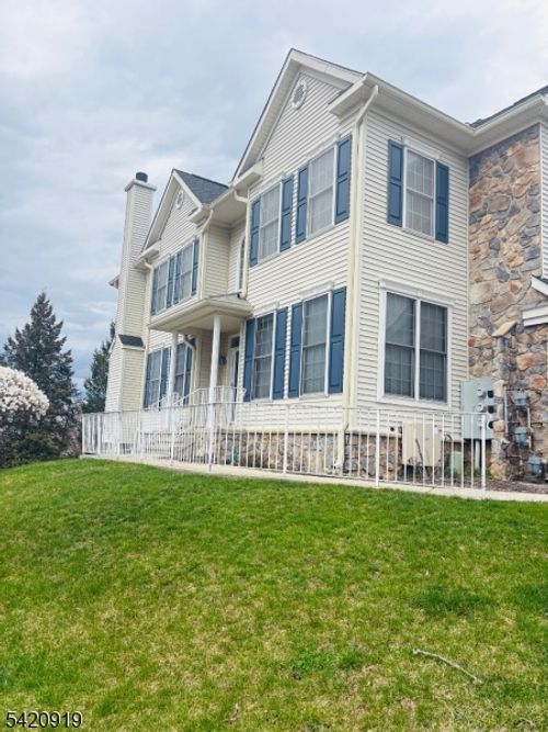 34-34 Winding Way, Woodland Park, NJ, 07424-2669 | Card Image