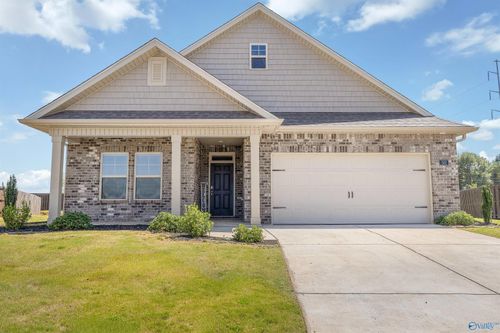 302 Mistfield St, Huntsville, AL, 35811-1686 | Card Image