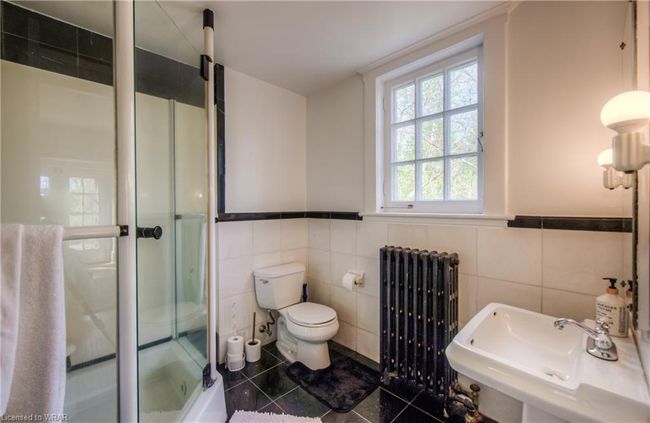 518 Bridgeport Rd E, House other with 6 bedrooms, 3 bathrooms and 22 parking in Kitchener ON | Image 27
