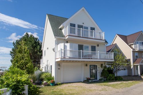 a-46A River St, Seabrook, NH, 03874-4823 | Card Image