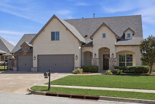 222 W 128th Pl S, Jenks, OK, 74037-4425 | Card Image