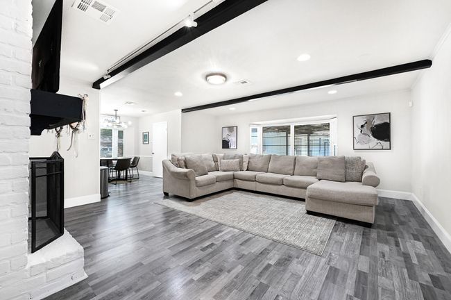25418 Tuckahoe Ln, House other with 4 bedrooms, 2 bathrooms and 2 parking in Spring TX | Image 8