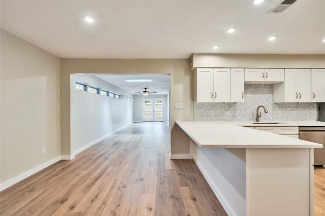 8111 Middle Ct, Townhouse with 3 bedrooms, 3 bathrooms and null parking in Austin TX | Image 10