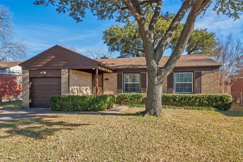 10426 Fern Dr, Dallas, TX, 75228-2841 | Card Image