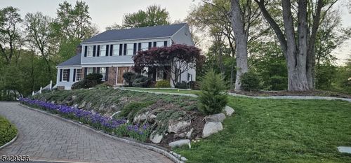 1-309 Paul Ct, Wyckoff, NJ, 07481-3215 | Card Image