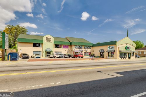 302 W Victory Drive, savannah, GA, 31405 | Card Image