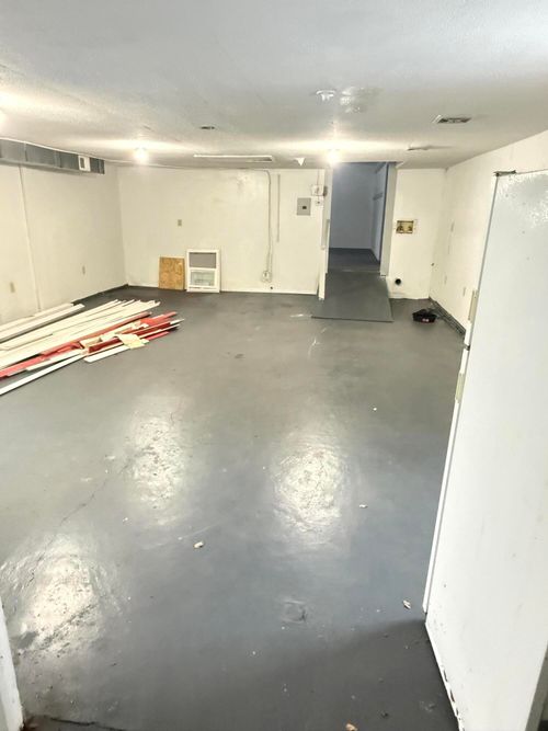 3639 E Apple Ave, Muskegon, MI, 49442-2752 | Card Image