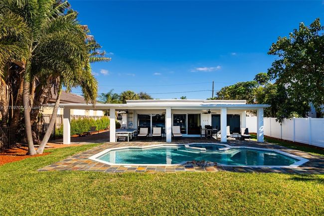 517 S Riverside Dr, House other with 3 bedrooms, 2 bathrooms and null parking in Pompano Beach FL | Image 15