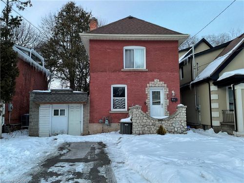 82 Sussex St, Hamilton, ON, L8S2E3 | Card Image