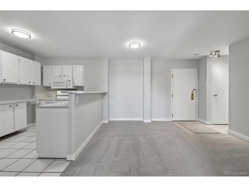 a-902-480 S Marion Pkwy, Denver, CO, 80209-5551 | Card Image