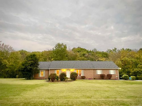 133 S Fetter Ln, Boonville, IN, 47601-9611 | Card Image