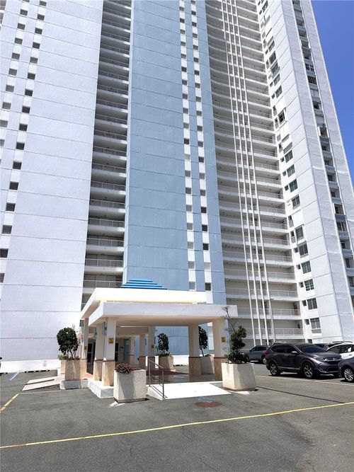 2307-200 AVE MARINA VIEW Dos Marinas Ii Condominium, FAJARDO, PR, 00738 | Card Image