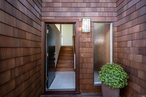 24 Linda Vista Avenue, Tiburon, CA, 94920 | Card Image