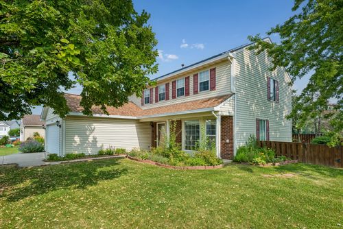 1945 Pastoral Ln, Hanover Park, IL, 60133-6742 | Card Image
