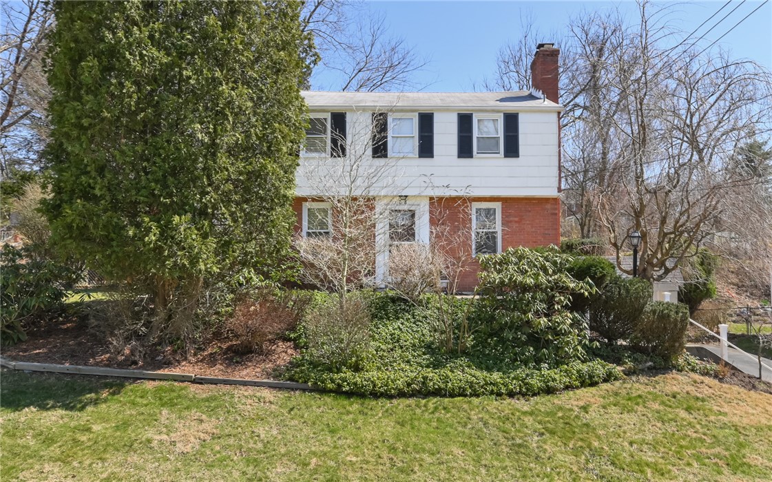 208 Park Pl, Sold in Ross Twp Zoocasa