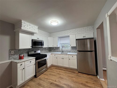 a-7 Green St, Hastings On Hudson, NY, 10706-3403 | Card Image