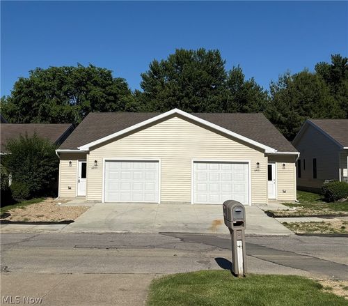 6401 Forest Park Dr, North Ridgeville, OH, 44039-1616 | Card Image