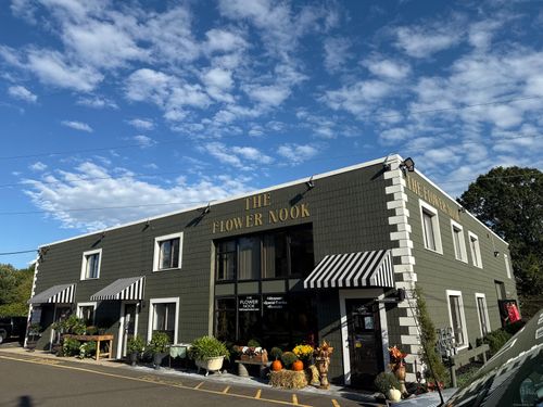 193 State St, North Haven, CT, 06473-2214 | Card Image