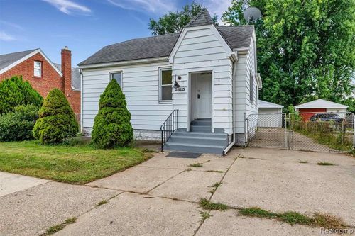 25213 Joy Rd, Dearborn Heights, MI, 48127-1215 | Card Image