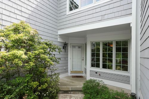 48 Clarewood Dr, Hastings On Hudson, NY, 10706-3637 | Card Image