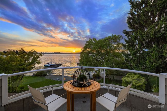 9015 Ne 47 Th St, House other with 5 bedrooms, 6 bathrooms and 4 parking in Yarrow Point WA | Image 22