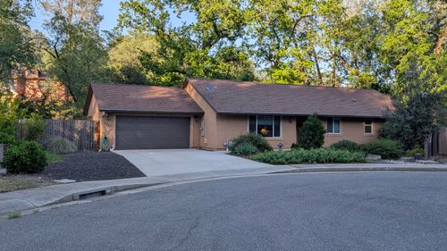 2517 Smith Ave, Shasta Lake, CA, 96019-2104 | Card Image