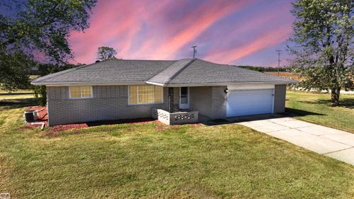 22950 30 Mile Rd, Ray Twp, MI, 48096-2005 | Card Image