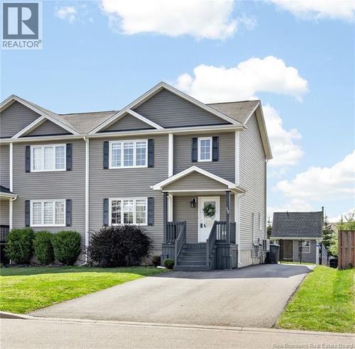 15 Lancefield Cres, Moncton, NB, E1E0E7 | Card Image