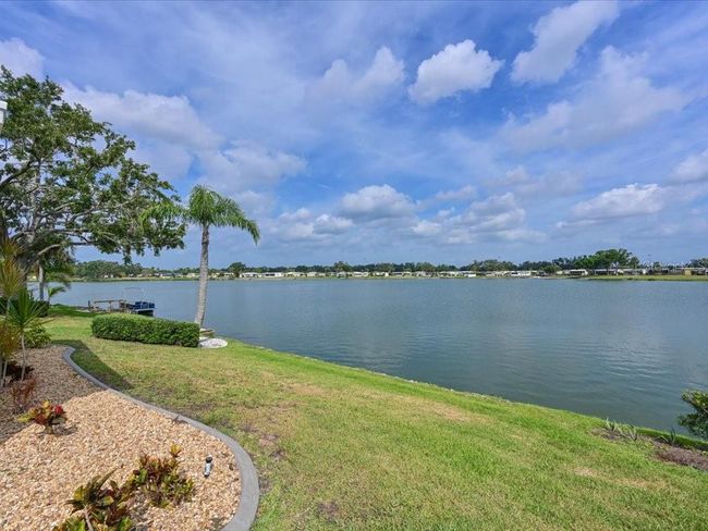 8439 Imperial Cir, House other with 2 bedrooms, 2 bathrooms and null parking in PALMETTO FL | Image 27