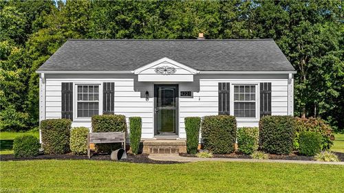 4221 Nc Highway 135, Stoneville, NC, 27048-8466 | Card Image