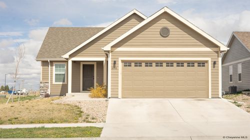 2001 Goodnight Trl, Cheyenne, WY, 82007-3771 | Card Image