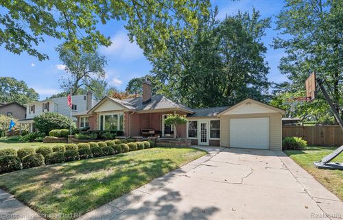 331 Ellen Ave, Royal Oak, MI, 48073-3358 | Card Image